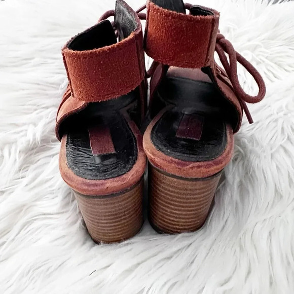 SOREL | Addington Lace Up Sandal Rustic Orange/Brown Block Heel | Size 8 - Picture 6 of 11